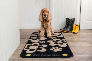 stop muddy floors flowers black